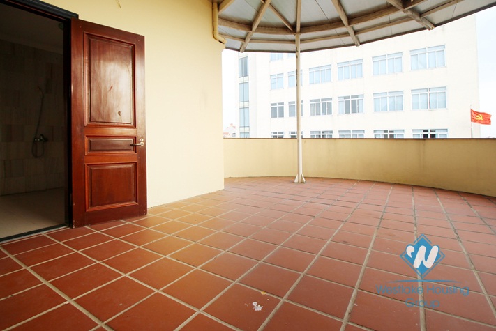 A nice house for rent with lake view in Tay Ho